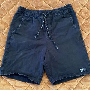 LIRA men’s shorts, black size small.